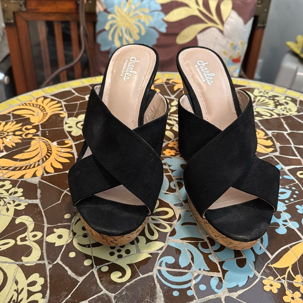 CHARLES DAVID SUEDE/CORK WEDGE SANDALS SZ:10